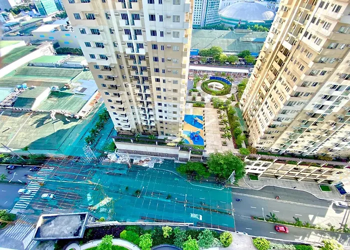 Frost At Manhattan Heights Towerb Апартаменты